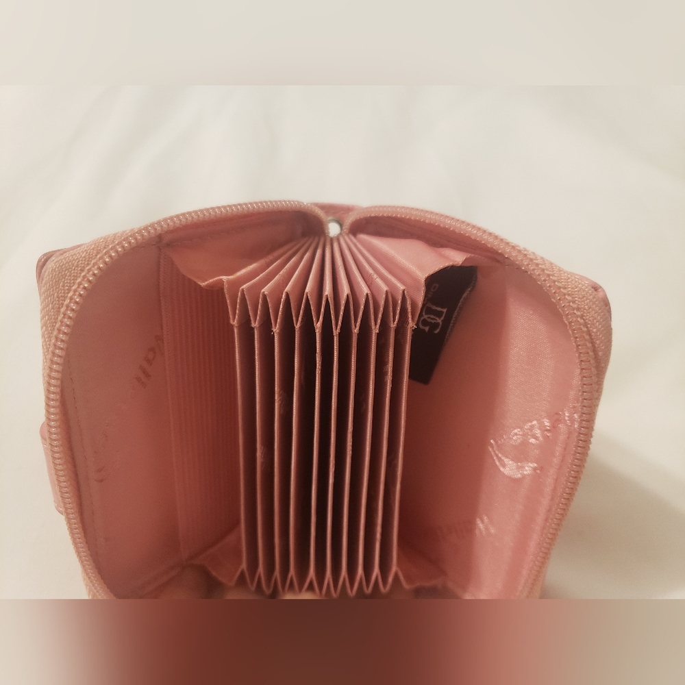 Pink Dimo Gear WalletBe - Picture 4 of 10